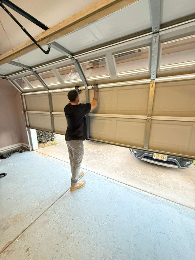 Garage door repair work, gallery photo 10